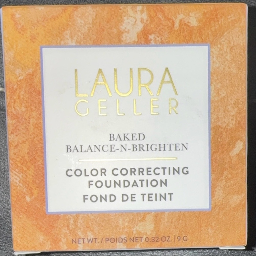 Laura Geller Baked Balance-N-Brighten Foundation